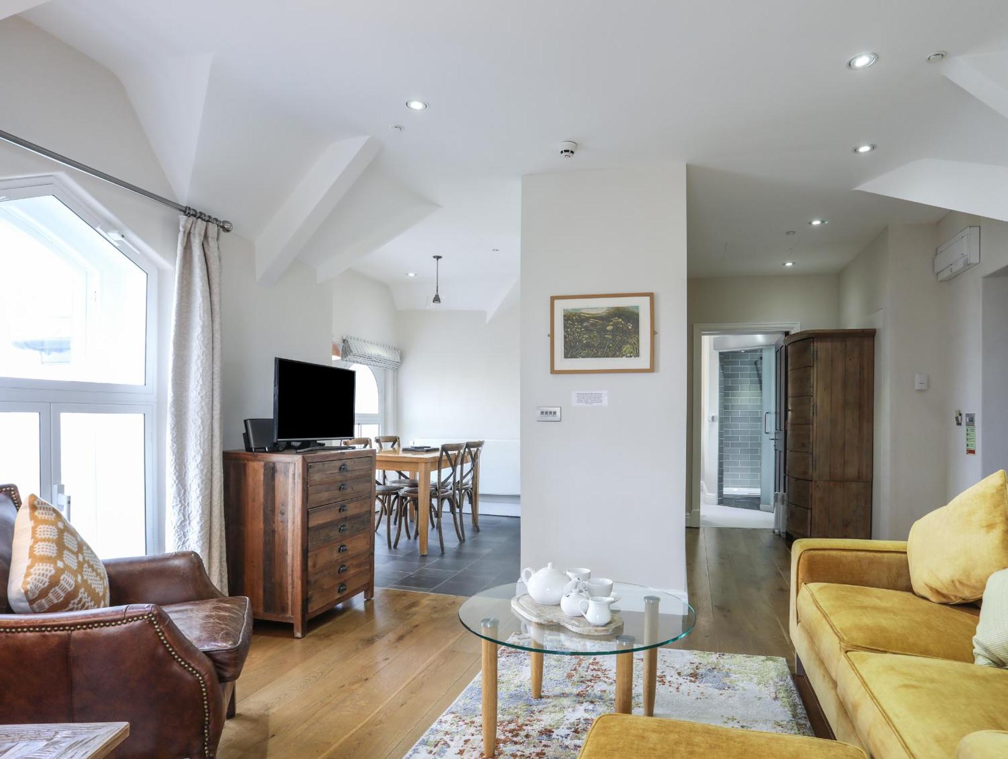 Harlech Apartments - Gwern Εξωτερικό φωτογραφία